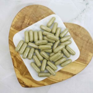 white thai kratom capsules